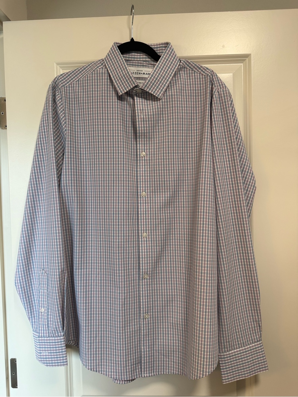 Mizzen+Main Plaid Dress Shirt in White with Blue & Red Grid